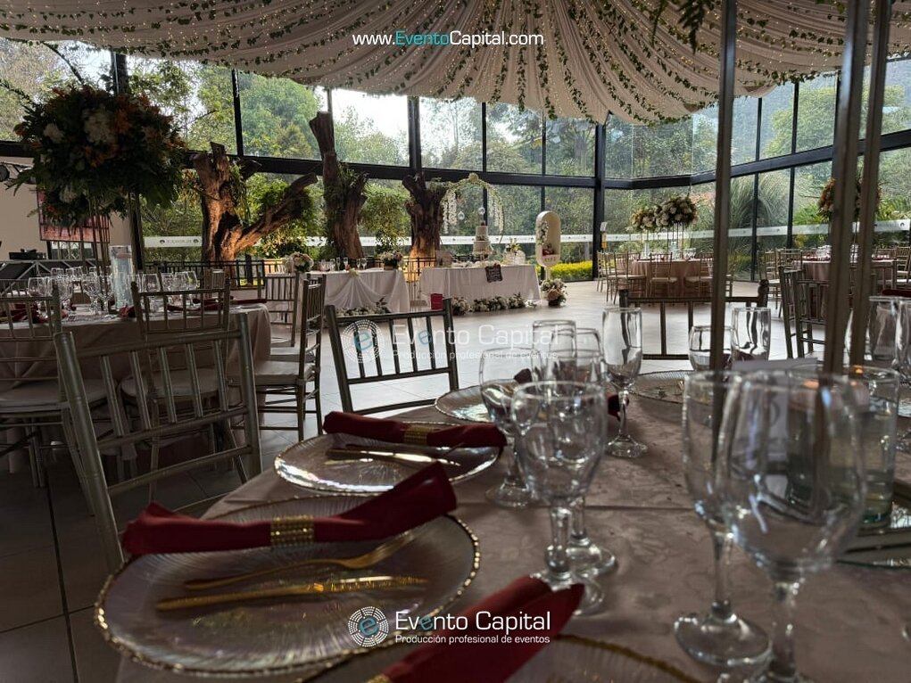 BODA SALON DECORACION CENTRO DE MESA PLATOS BASE (1)