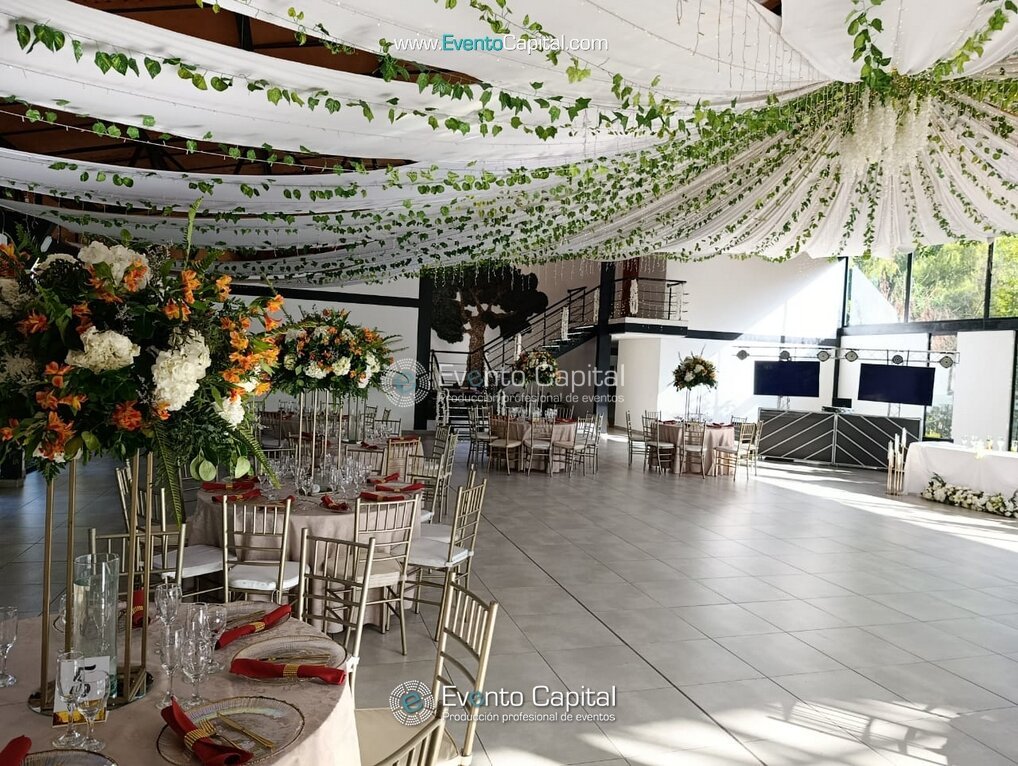 BODA SALON DECORACION CENTRO DE MESA PLATOS BASE (5)
