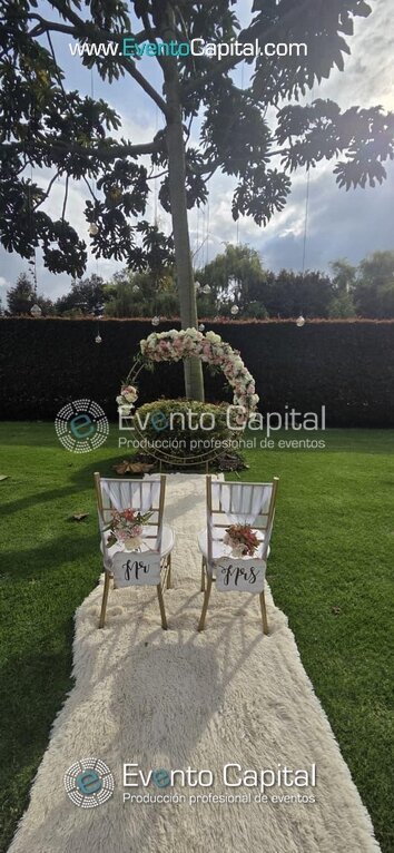 Bodas Campestres, Decoraciones Con Flores, Decoraciones De Iglesias, Bodas En Bogota (11)