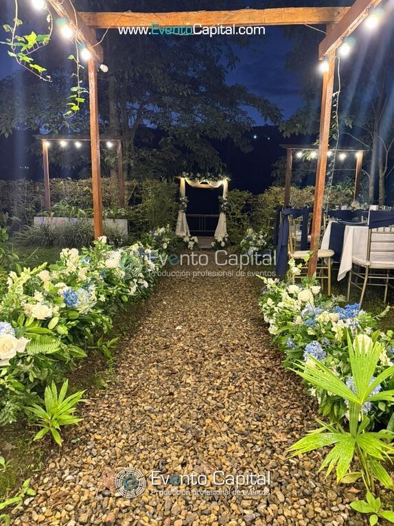 Bodas Campestres, Decoraciones Con Flores, Decoraciones De Iglesias, Bodas En Bogota (14)