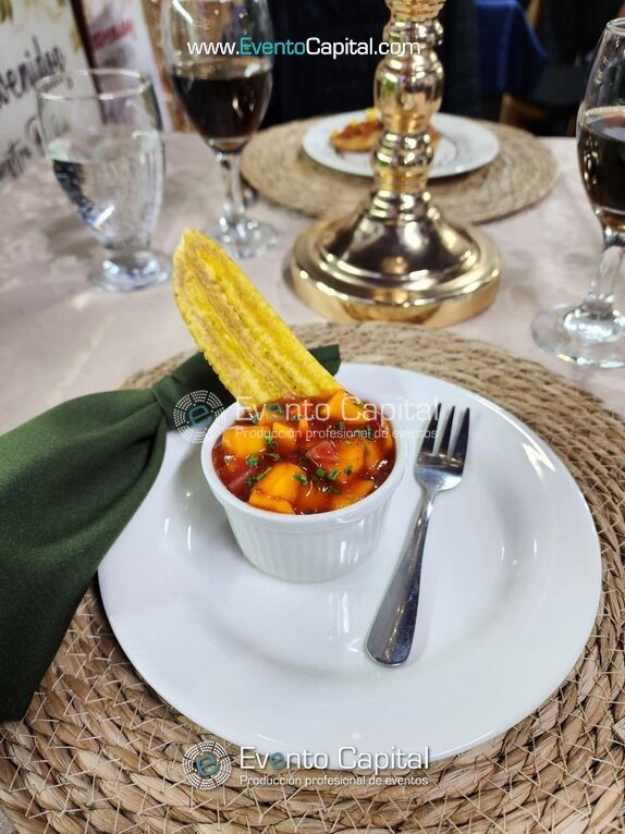 CARTA MENU SERVICIO BUFFET EN BOGOTA PLATO GOURMET PLAN DELUXE CENA PARA BODAS QUINCE AÑOS EVENTOS EN BOGOTA (38)