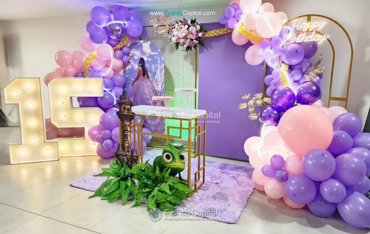 DECORACION STAND DE FOTOS LETRAS LUMINOSAS QUINCE AÑOS - Copia