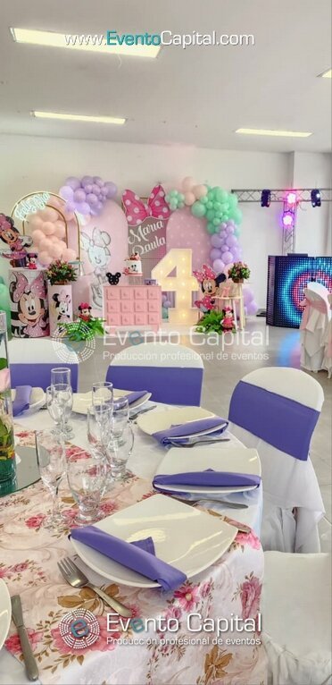 PLAN TODO INCLUIDO DECORACION CABINA DJ SILLAS RIMAX FORROS PARA SILLAS (2)