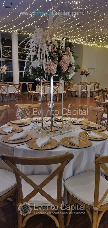 Decoracion Boda Sillas Crossback Centros De Mesa Torta Ponque (2)